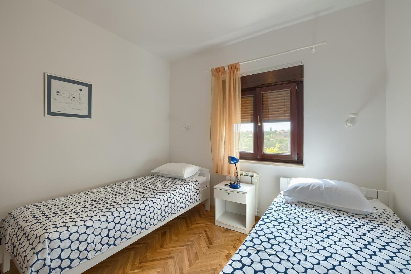Apartment Viktor Pula Buitenkant foto